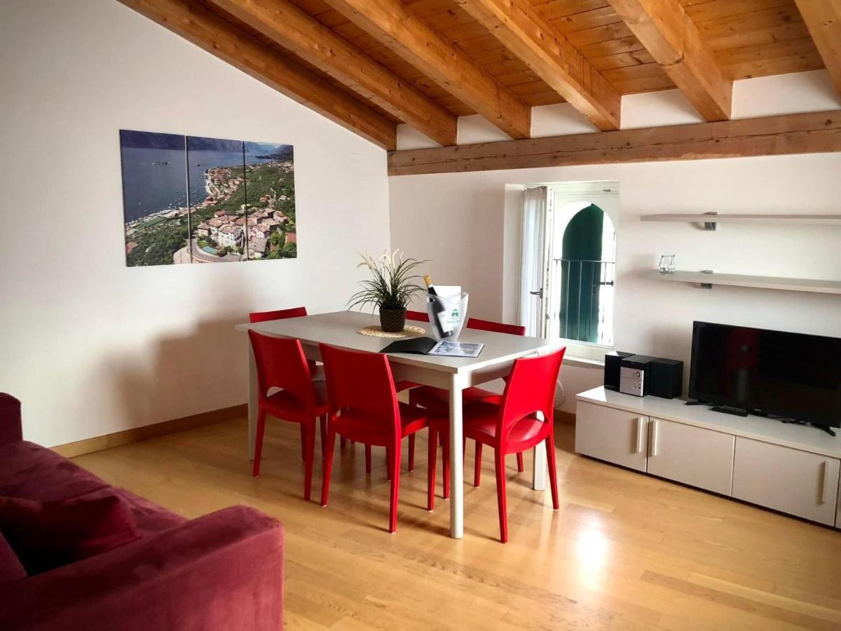Villa Borgo Borago Brenzone Extérieur photo