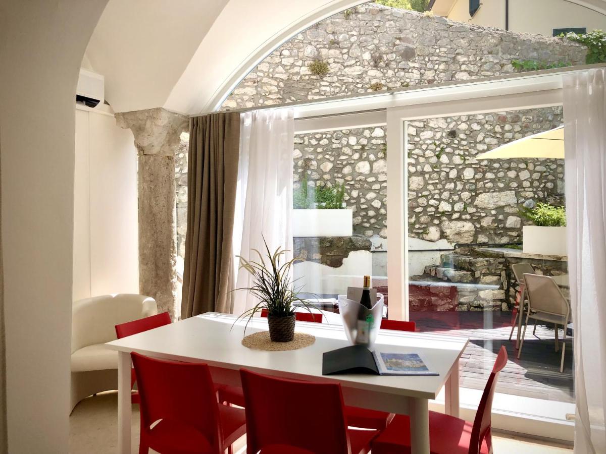 Villa Borgo Borago Brenzone Extérieur photo