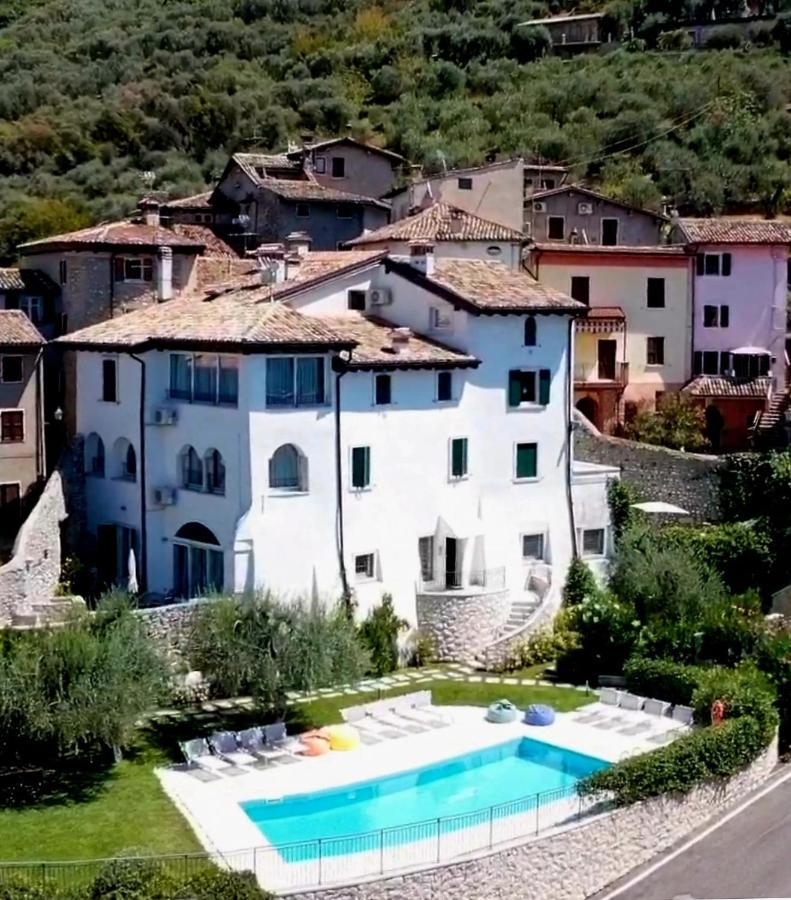 Villa Borgo Borago Brenzone Extérieur photo
