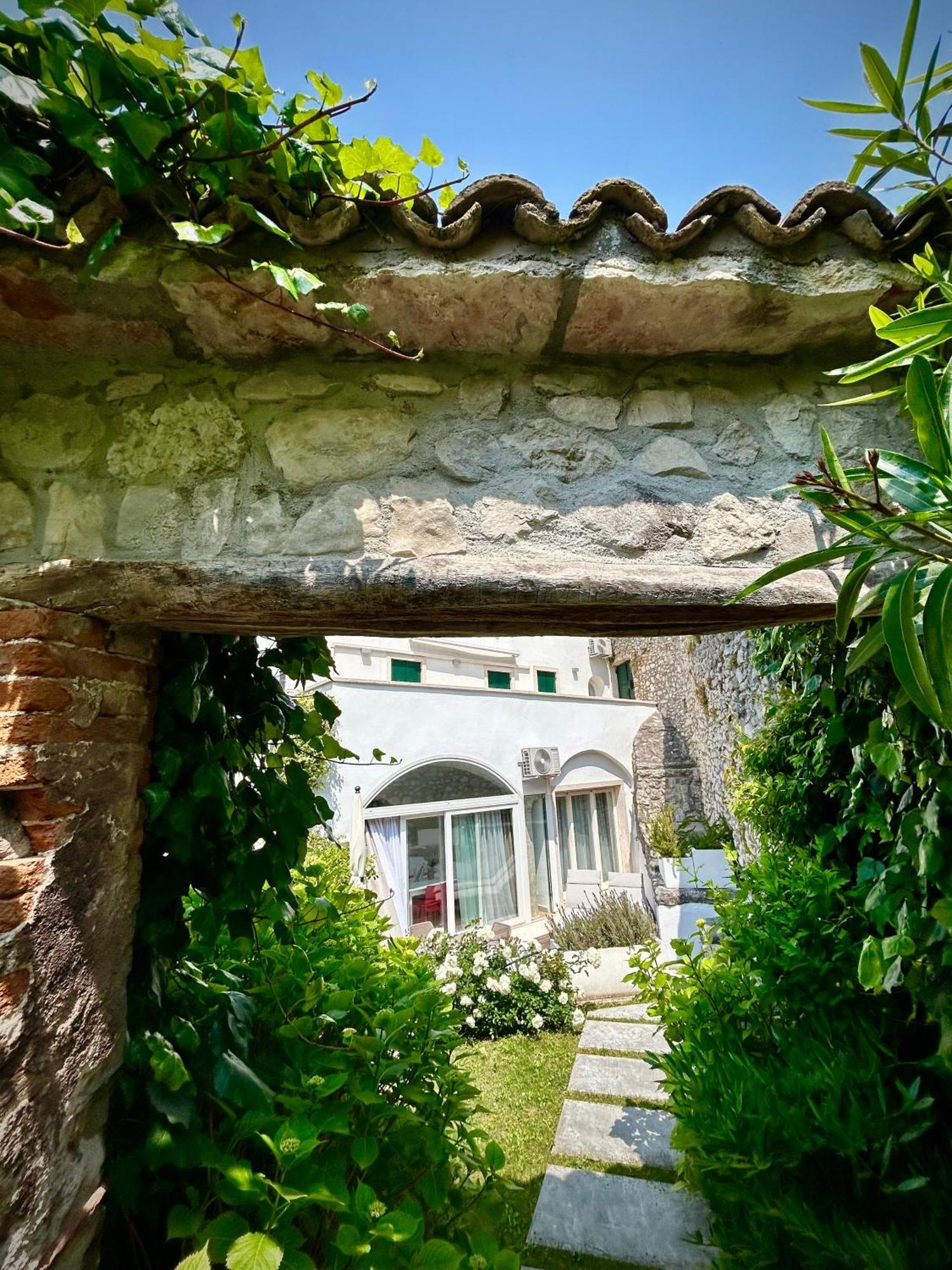Villa Borgo Borago Brenzone Chambre photo